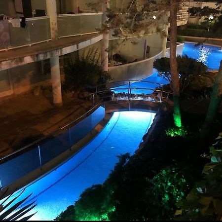 Apartamento en la playa Salou Exterior foto