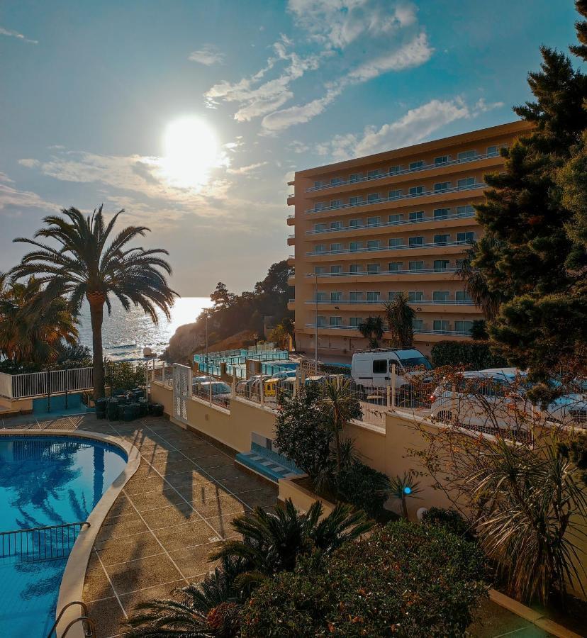 Apartamento en la playa Salou Exterior foto